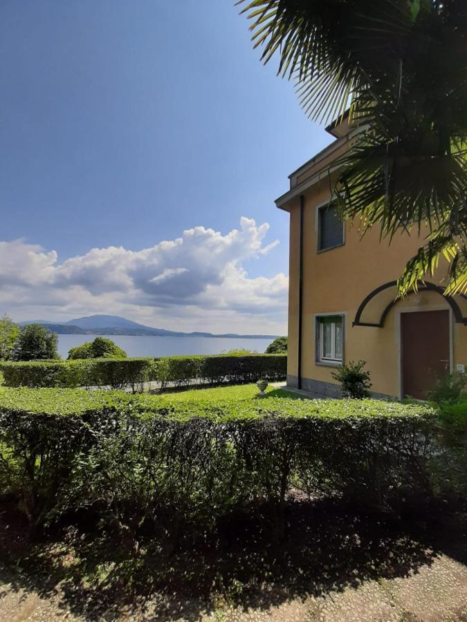 Bmp Apartment Gioiosa 1 Terrazza Vista Lago Belgirate Exterior photo
