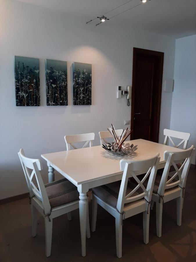 Bmp Apartment Gioiosa 1 Terrazza Vista Lago Belgirate Exterior photo